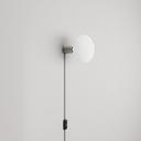 Applique con spina, finitura metallica e lampadina LED Ellipse effetto porcellana – Senza lampadina, Titanio satinato, Spina EU – foto 3