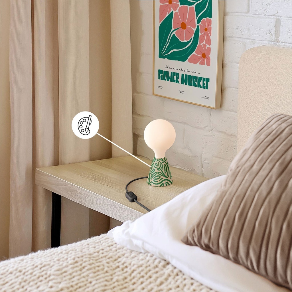 Lampada da tavolo con base in ontano e lampadina a effetto porcellana – Spina EU, RM04 – foto 3