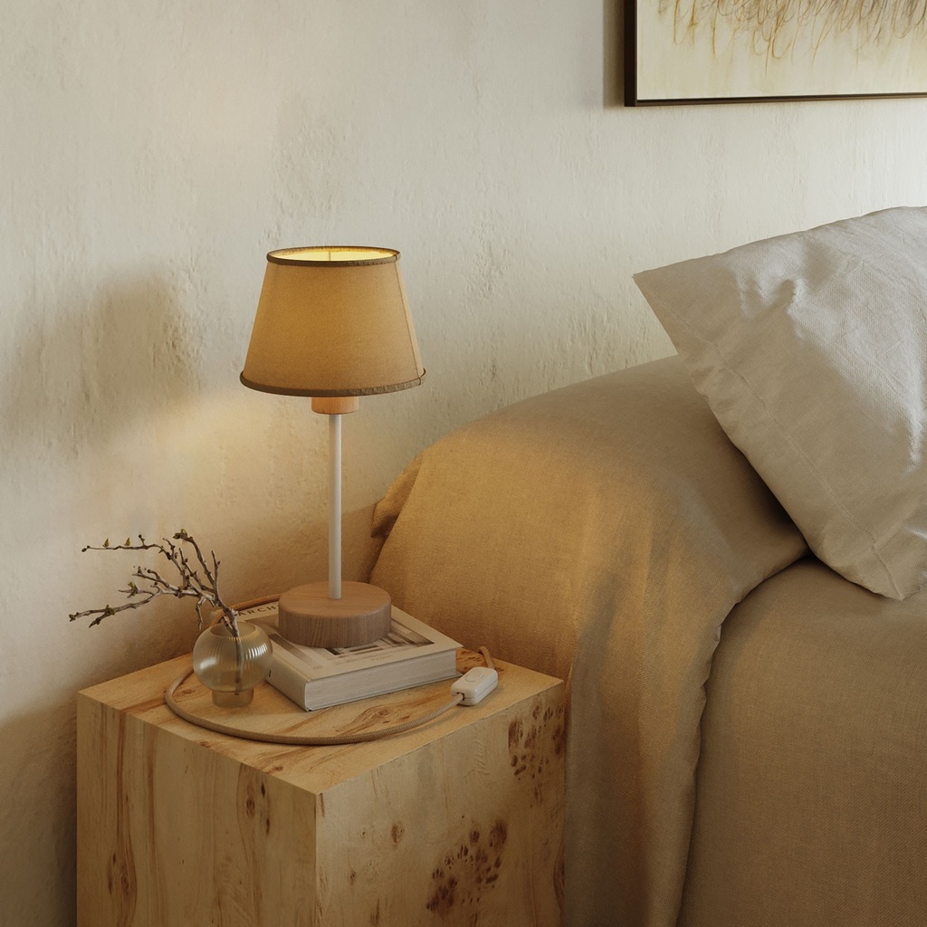 Lampada da tavolo in legno con predisposizione per paralume  1