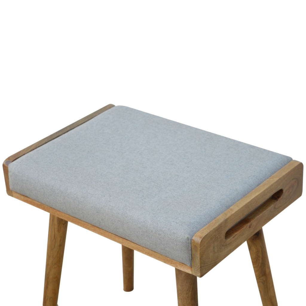 Poggiapiedi stile vassoio in tweed grigio