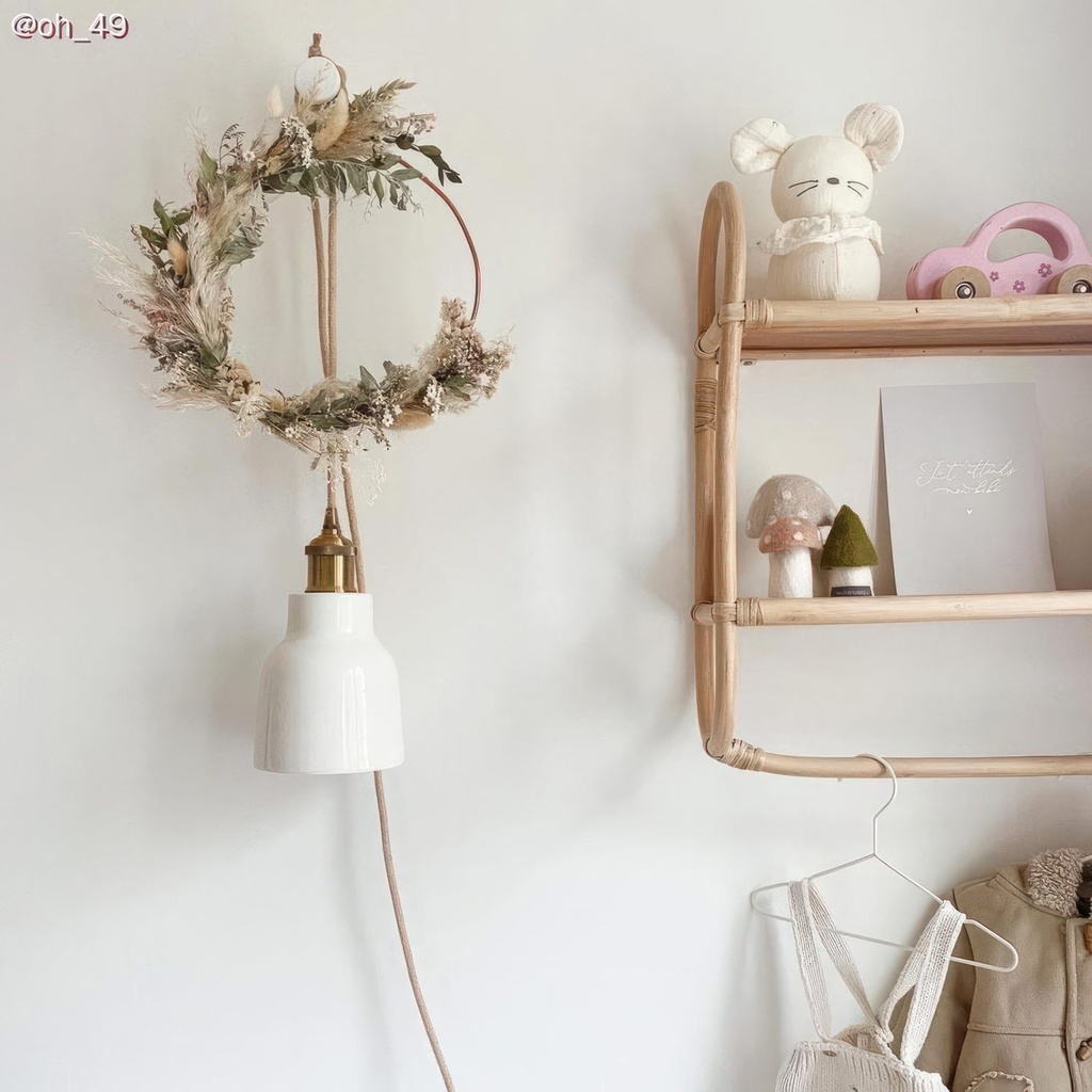 Rolé, wooden wall mount cable tie for pendant lamp – White – photo 10