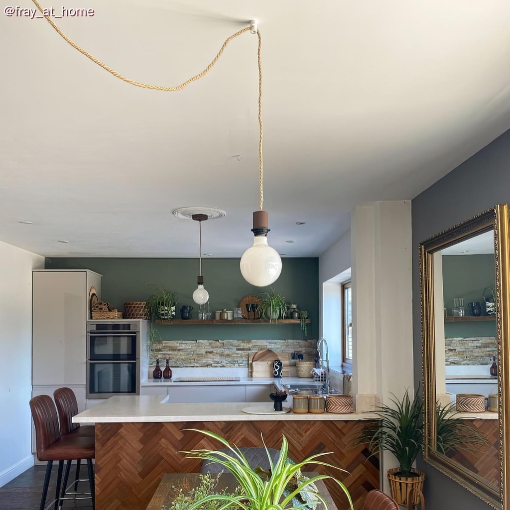 Decentratore, gancio a 'V' a soffitto o parete per cavo elettrico tessile – Bianco – foto 8