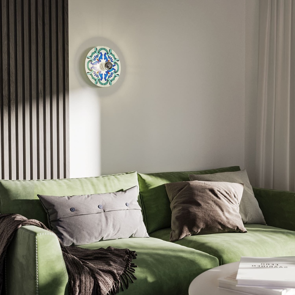 Lampada da parete o soffitto con paralume a effetto maiolica 1
