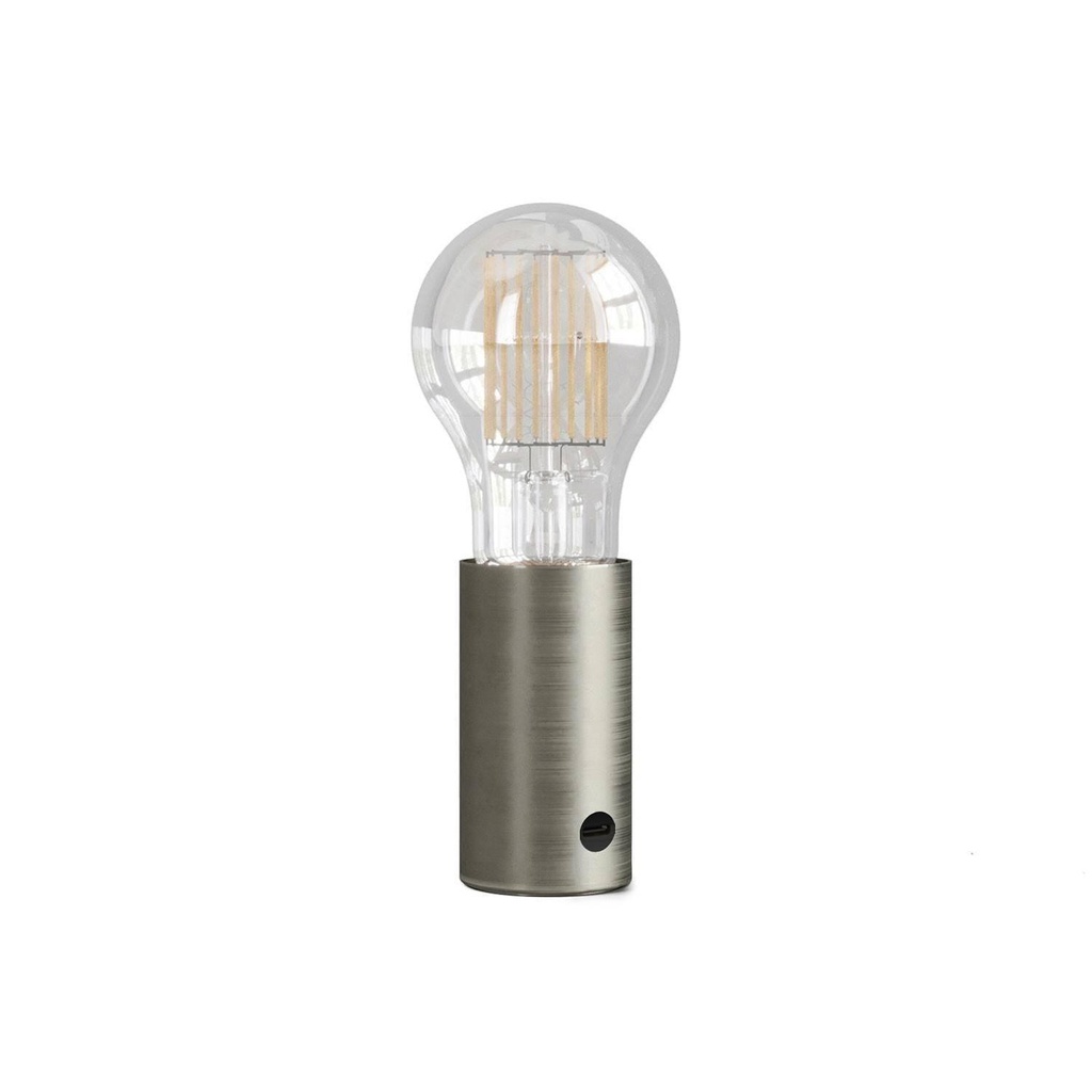 [8050997526474] SI! Lampada portatile a 5V con lampadina A60